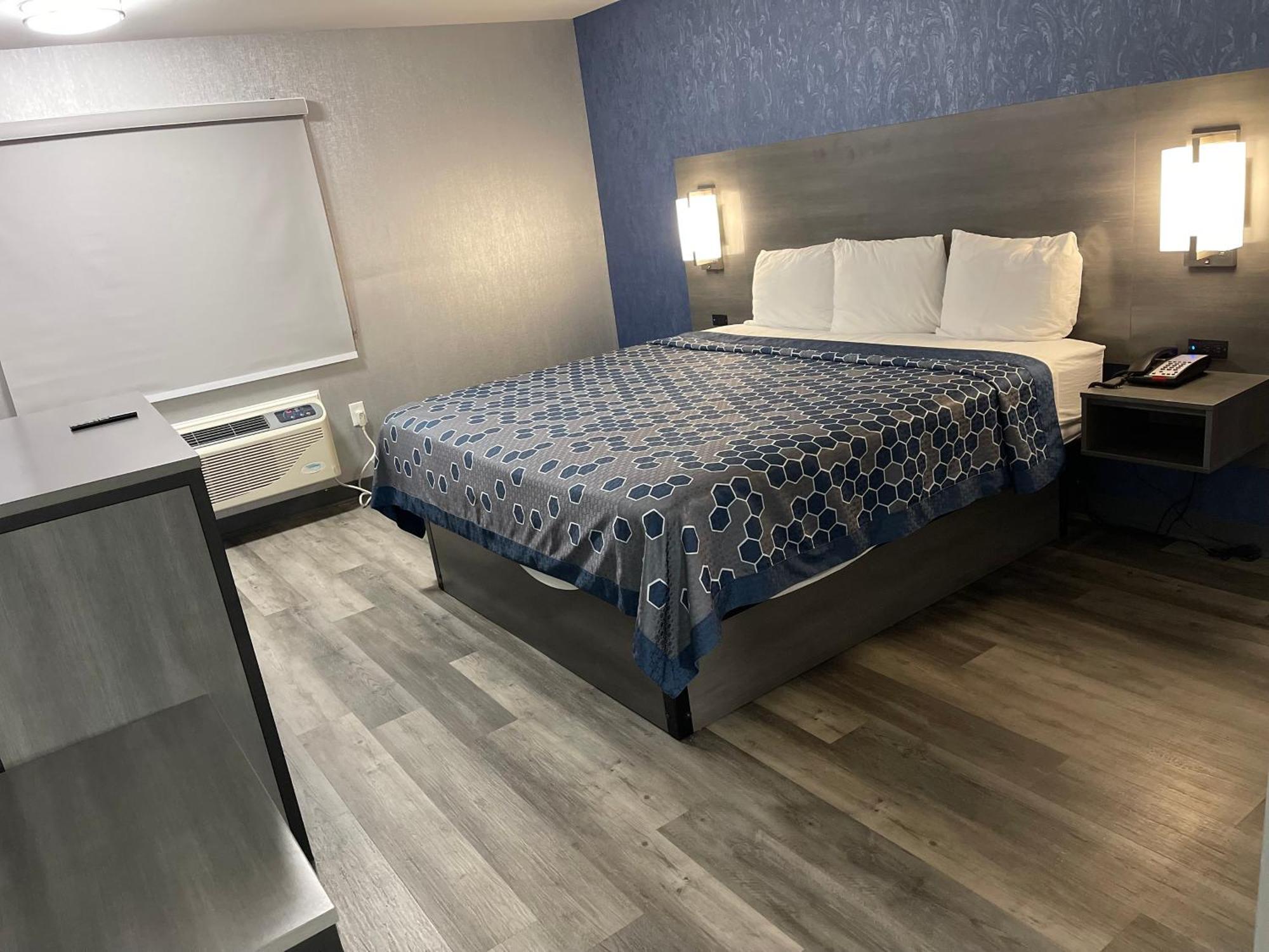 The Wayne Inn エクステリア 写真
