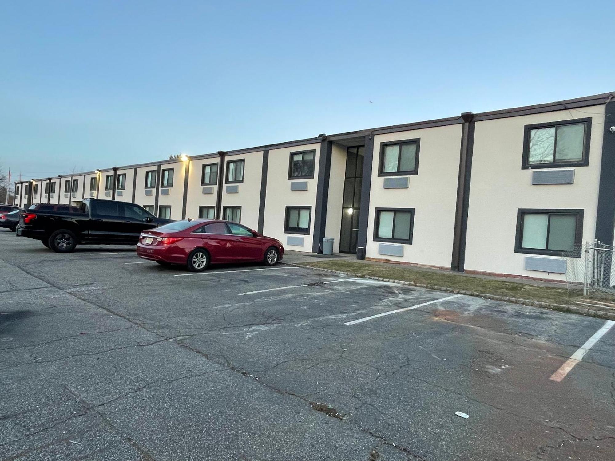 The Wayne Inn エクステリア 写真